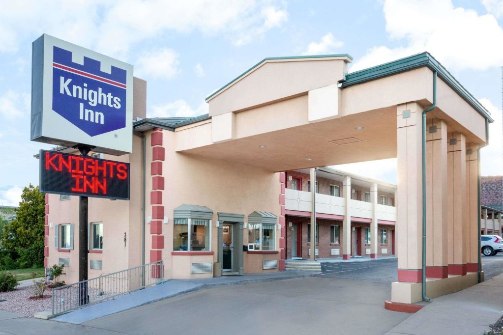 Фото Knights Inn Cedar City