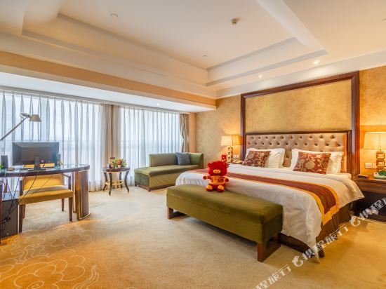 Фото Chengdu Jinlong Hotel