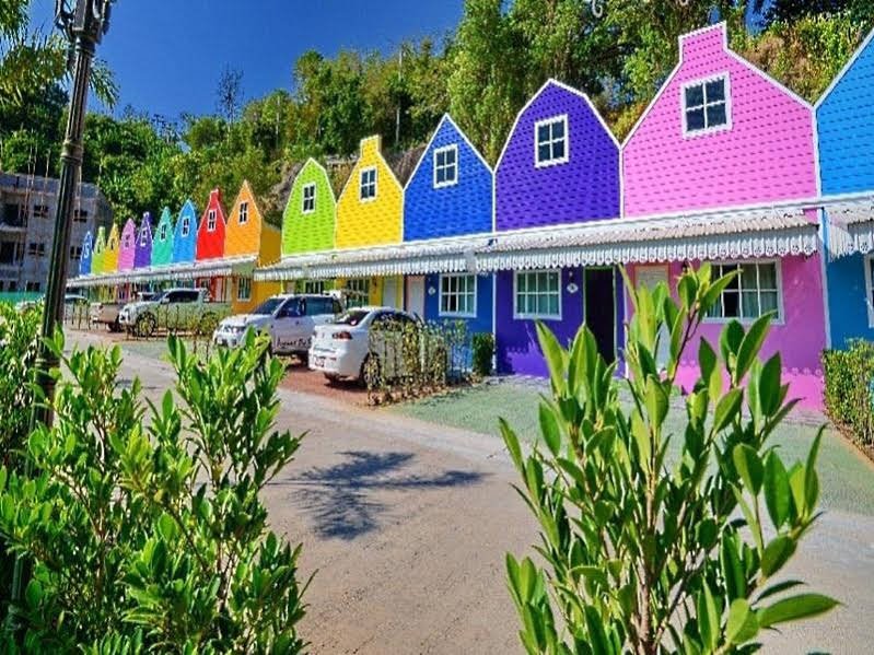 Фото Holland Resort Phuket