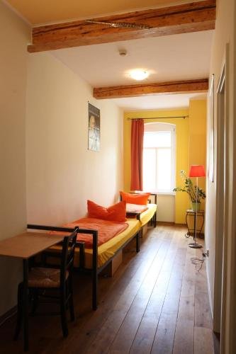 Фото Opera Hostel