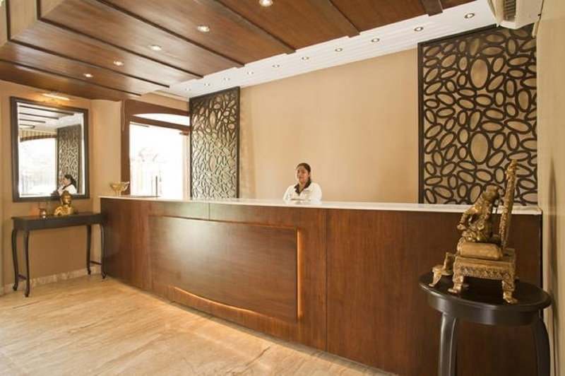 Фото отеля 2