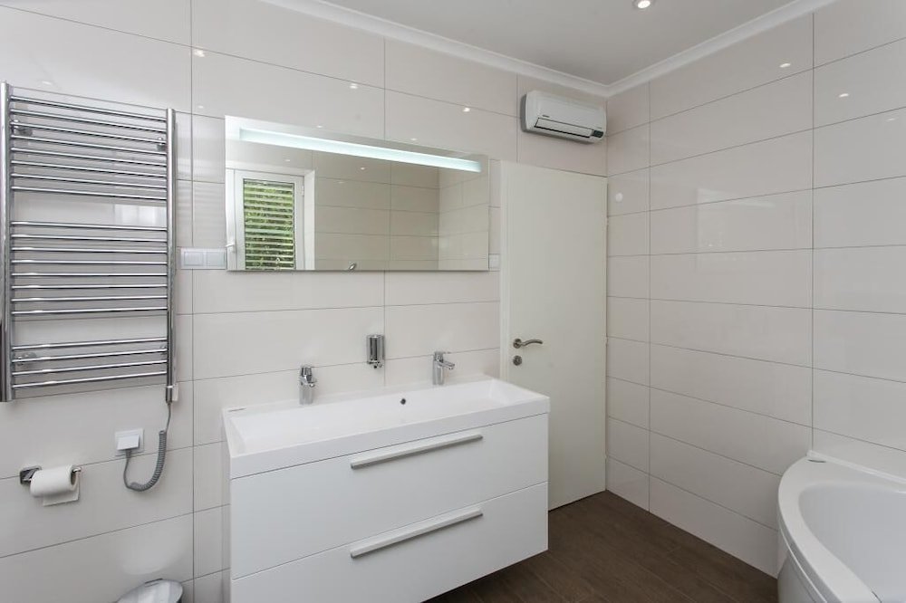 Фото Holiday Home King