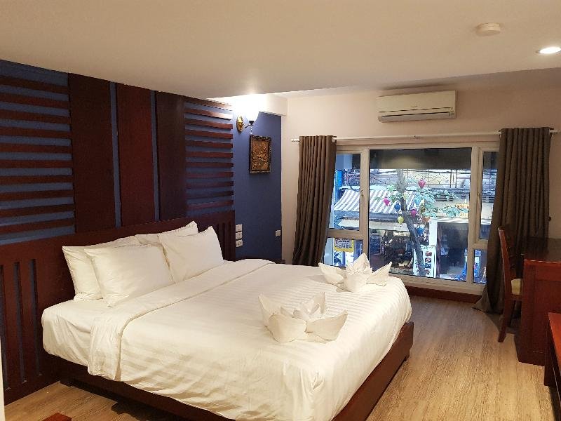 Фото Hanoi La Castela Hotel