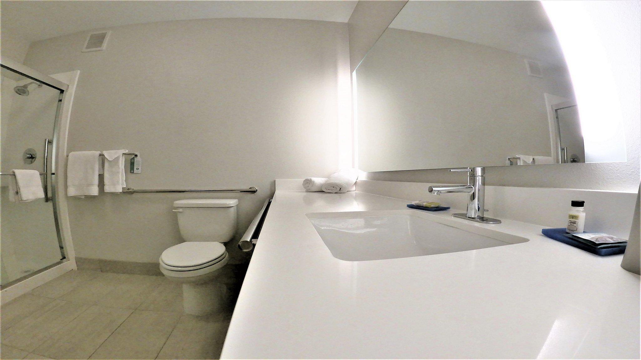 Фото Holiday Inn Express & Suites Hood River, an Ihg Hotel