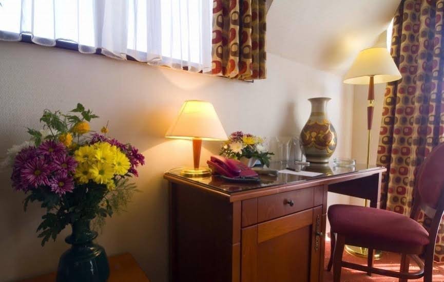 Фото Central Hotel