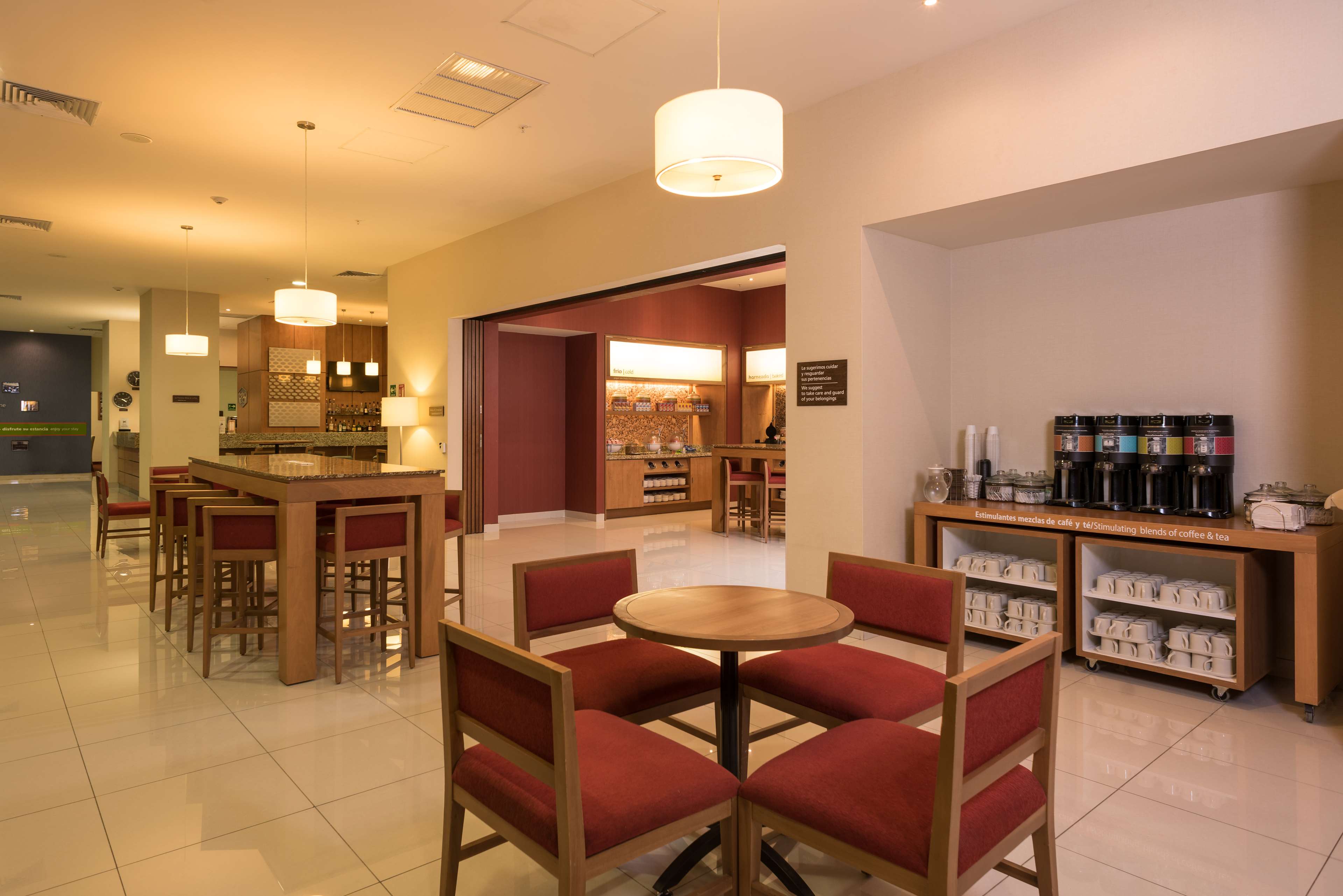 Фото Hampton Inn by Hilton GuadalajaraExpo