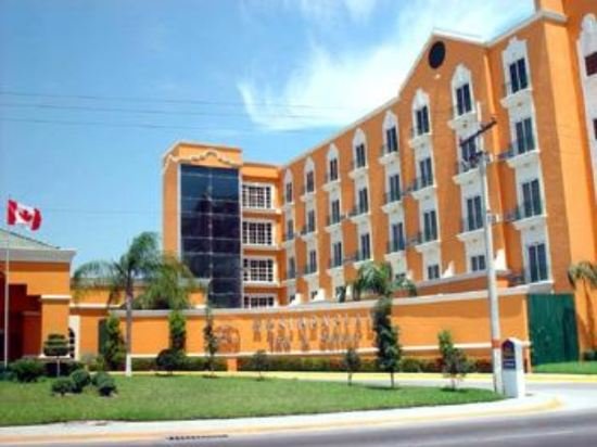 Фото отеля 2