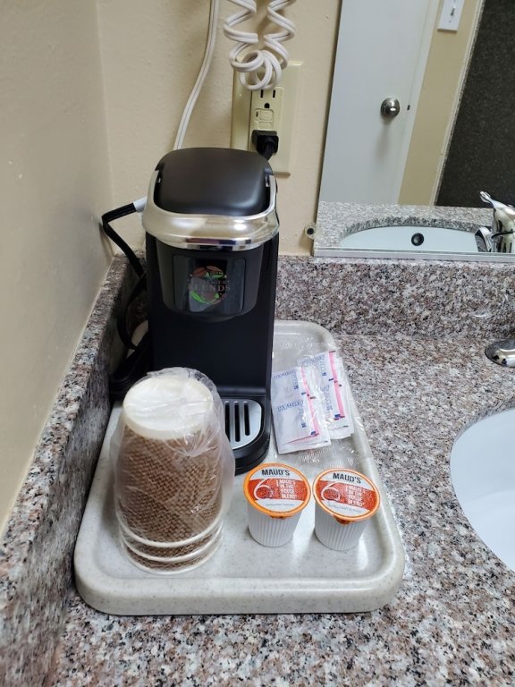 Фото Scottish Inn