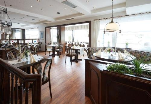 Фото Hotel Restaurant Ikaros