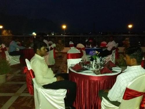 Фото Hotel Western Gatz