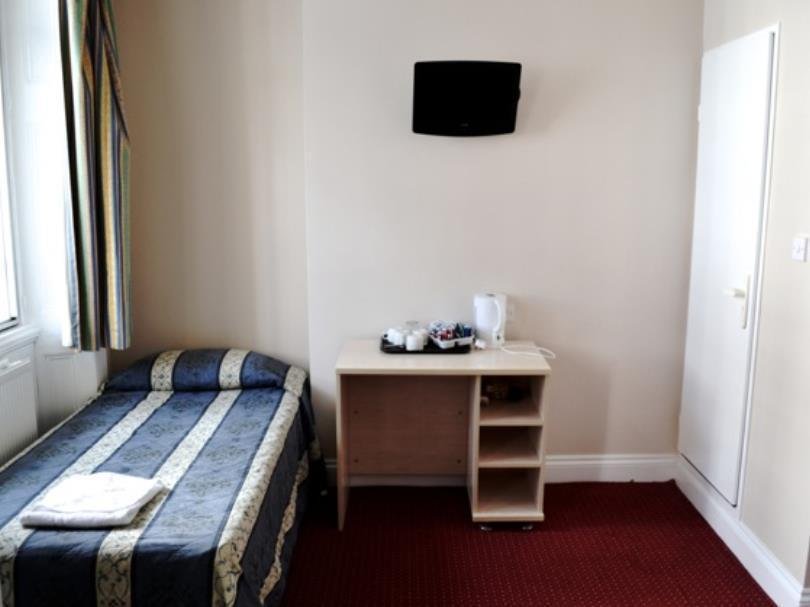 Фото The Blair Victoria Hotel