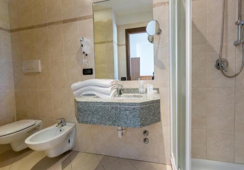 Фото Hotel Alla Rotonda