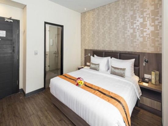 Фото Verse Luxe Hotel Wahid Hasyim