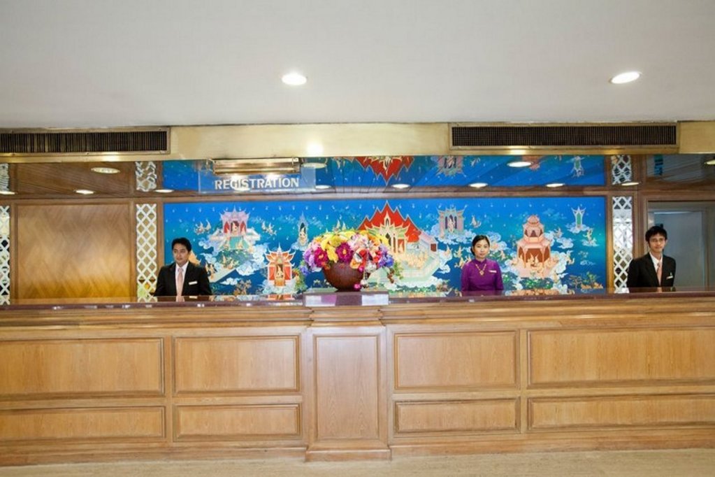 Фото Montien Hotel Surawong Bangkok