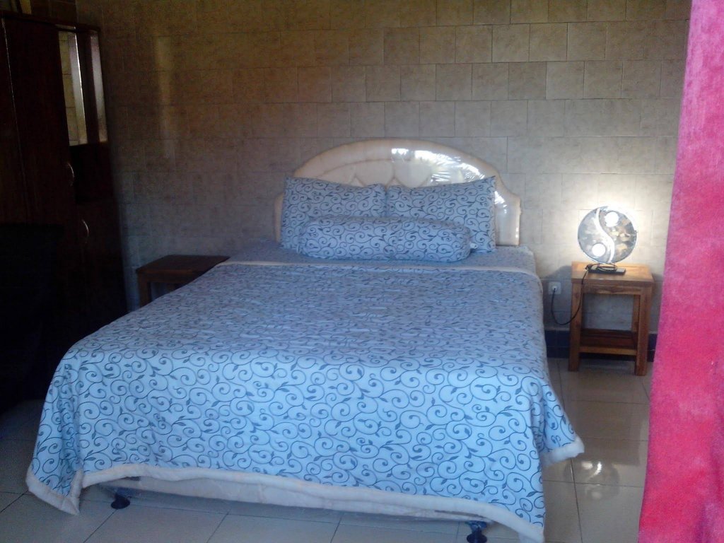 Фото Titiwangsa Homestay