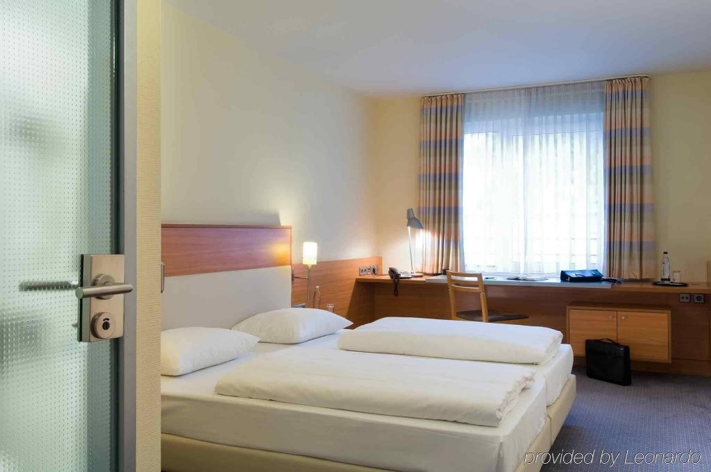 Фото Mercure Hotel Mannheim am Rathaus