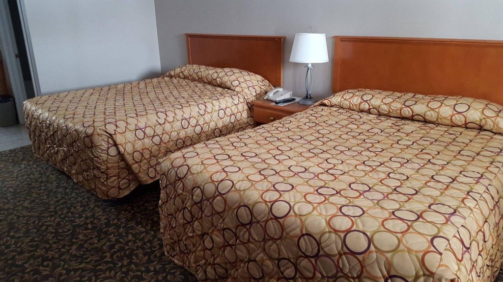 Фото Aspen Motor Inn