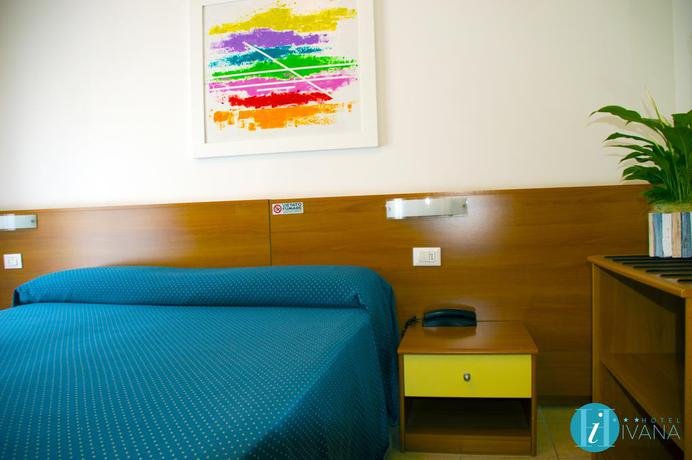 Фото Hotel Ivana