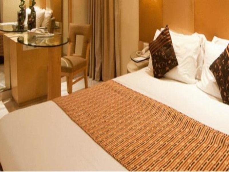 Фото Ascot Hotel