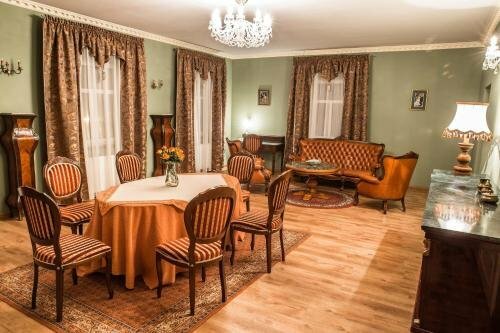 Hotel Napoleon, Lodz Voivodeship, photo