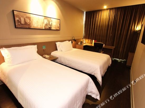 Фото Jinjiang Inn Select