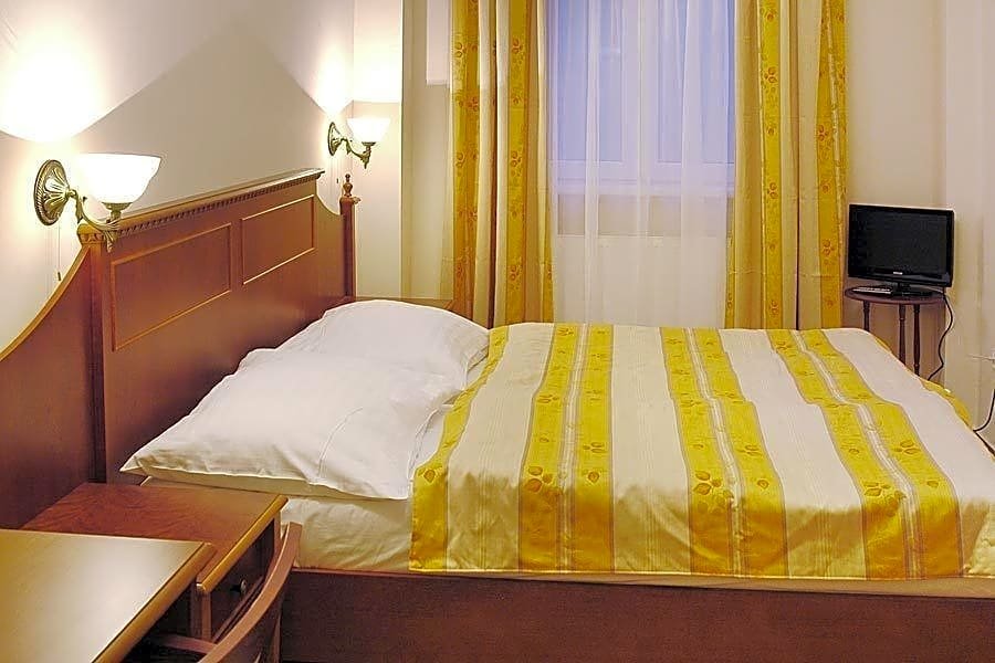 Фото Vysehrad Hotel