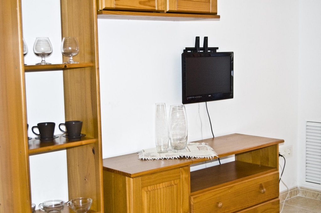 Фото Eton Apartments