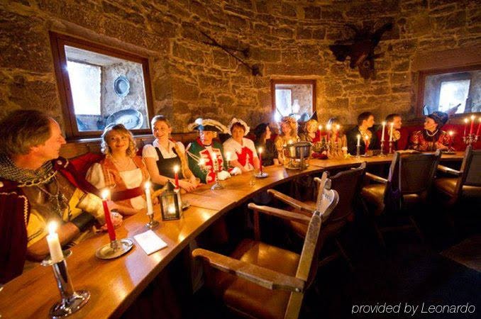 Фото Hotel Burg Trendelburg