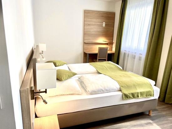 Фото Hotel Köln 2020