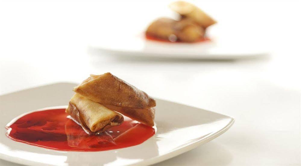 Фото Ramon Suites Hotel