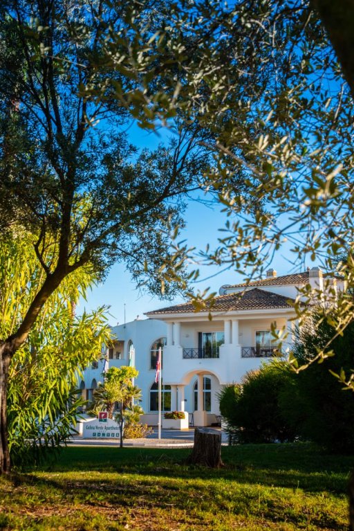 Фото Colina Verde Golf & Sports Resort