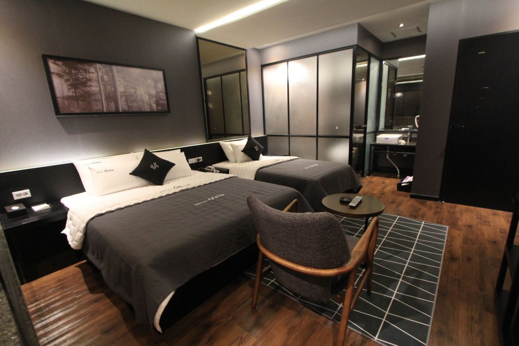 Фото Brown Dot Hotel Beomil