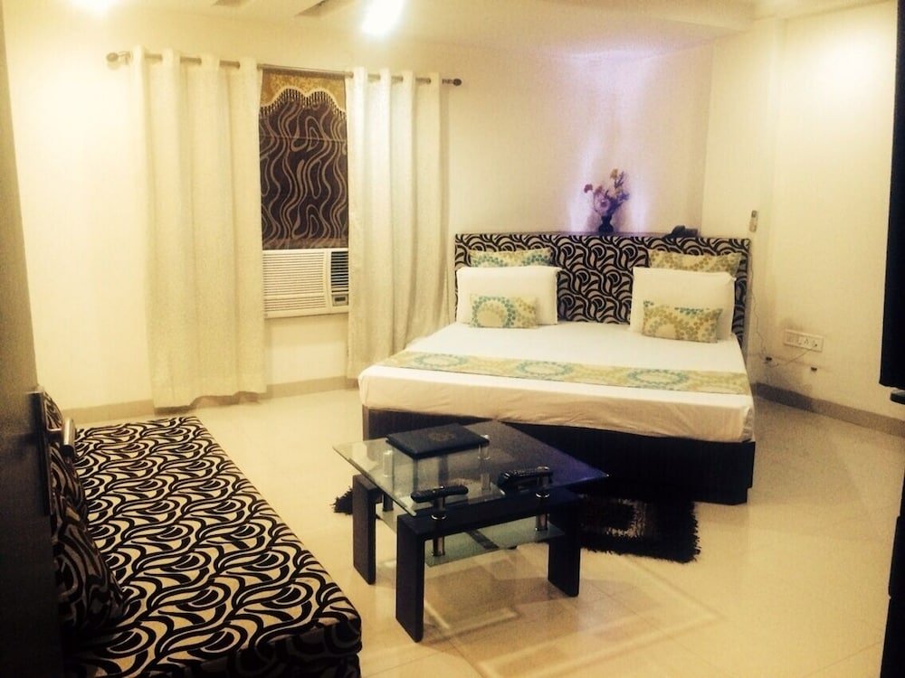 Фото Hotel Morya Regency