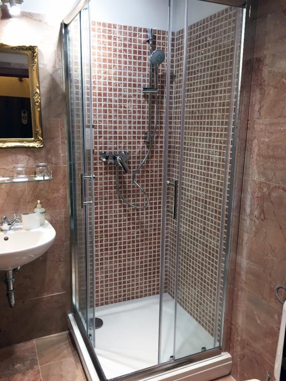 Фото King Charles Boutique Residence