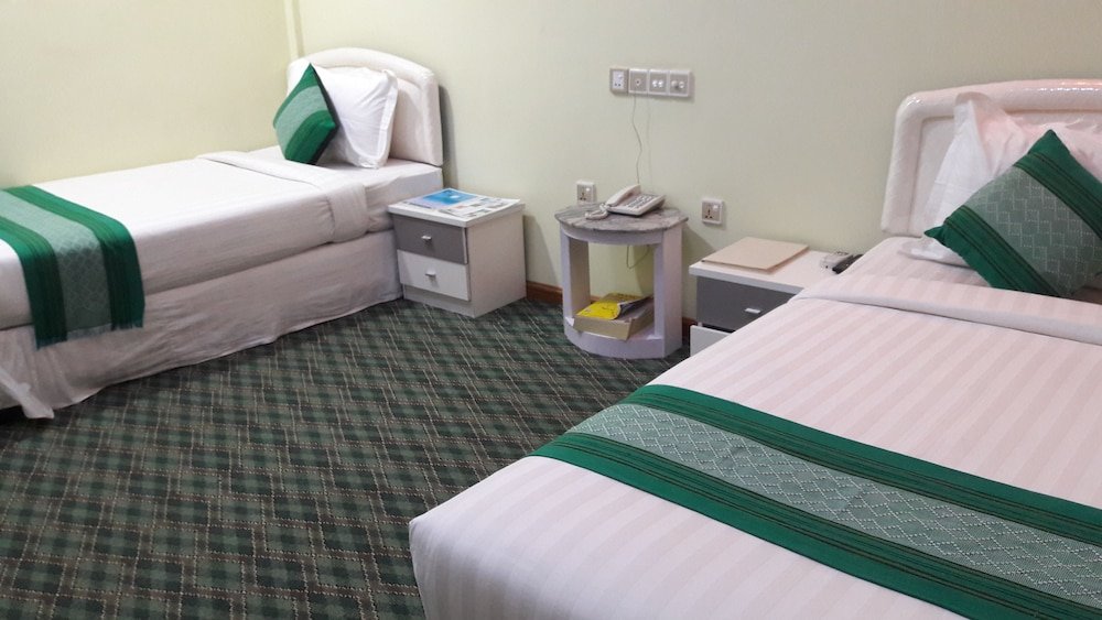 Фото Royal Jasmine Hotel