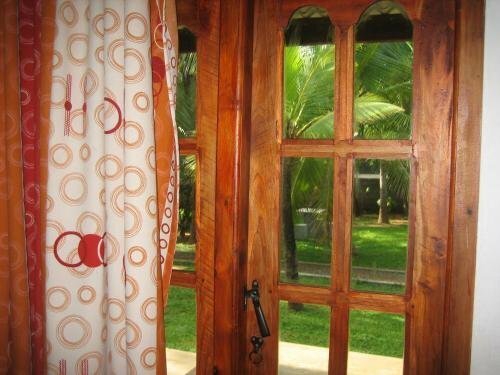 Гостиница Liyana Holiday Resort в Анурадхапуре