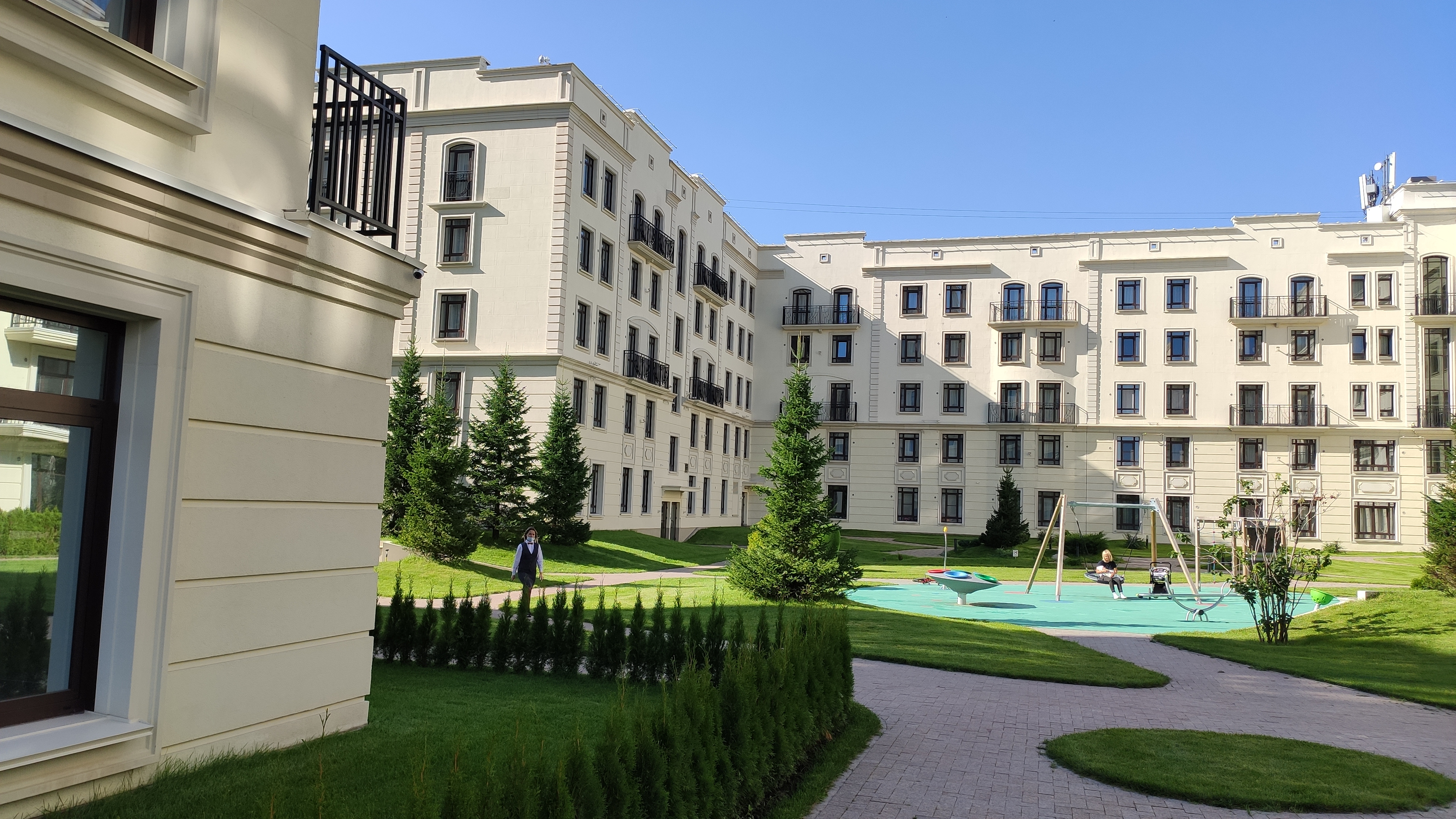 Фото Ramada Hotel & Suites by Wyndham Novosibirsk