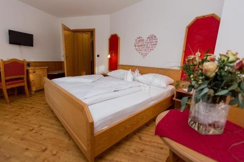 Фото Hotel Fränkischer Hof GmbH