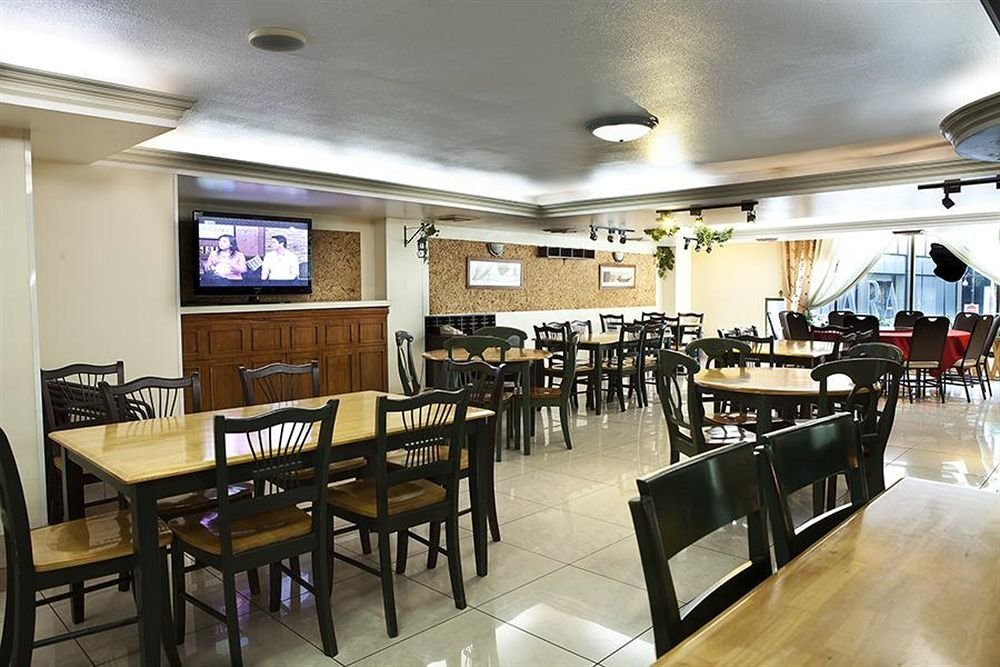 Фото The Charter House