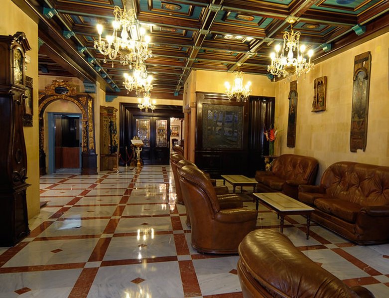 Фото отеля 2