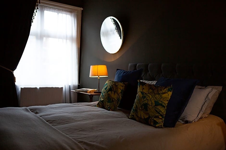 Фото The Pear Tree