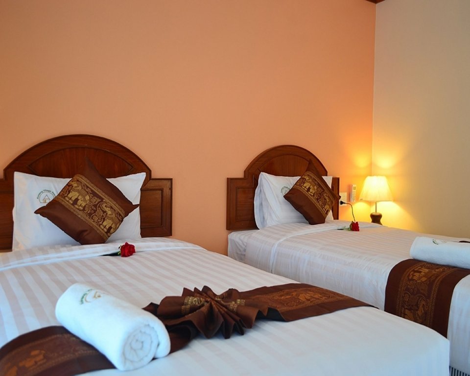 Фото Aonang Village Resort by Bunk