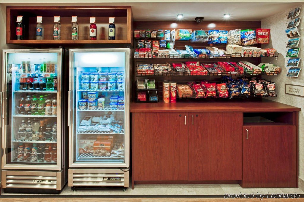 Фото Country Inn & Suites by Radisson, Des Moines West, Ia