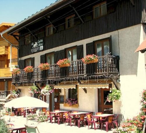 Гостиница Hôtel Le Lièvre Blanc в Барселоннете