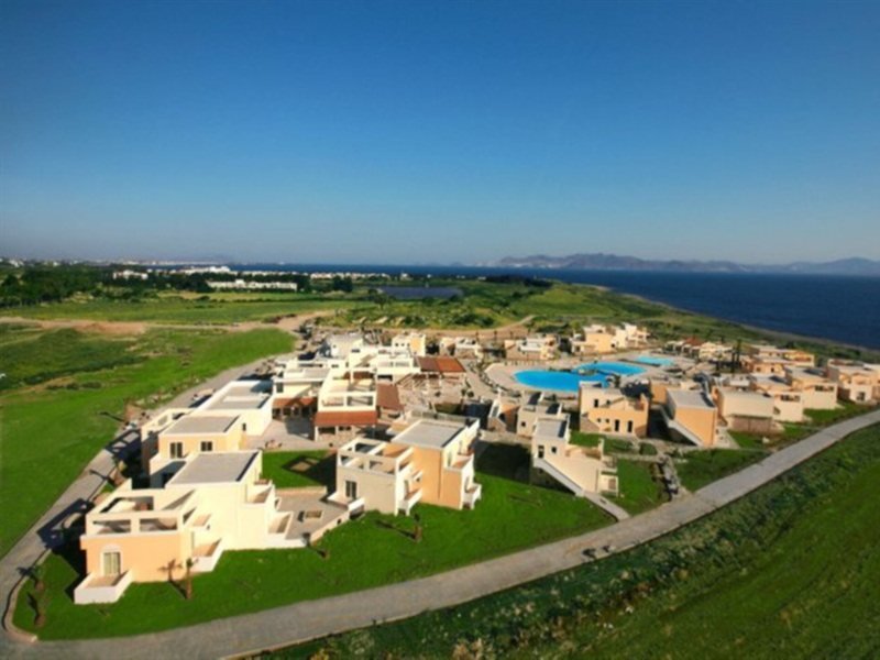 Фото Natura Park Village