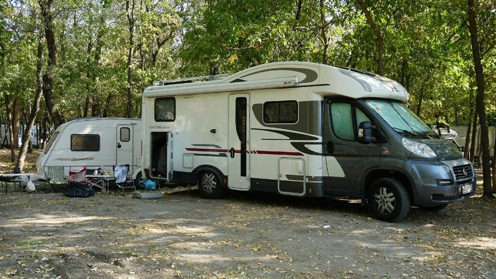 Карта кемпингов для автодомов в россии