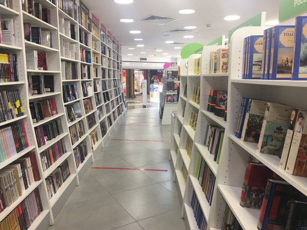 Книжный магазин Читай-город, Москва, фото