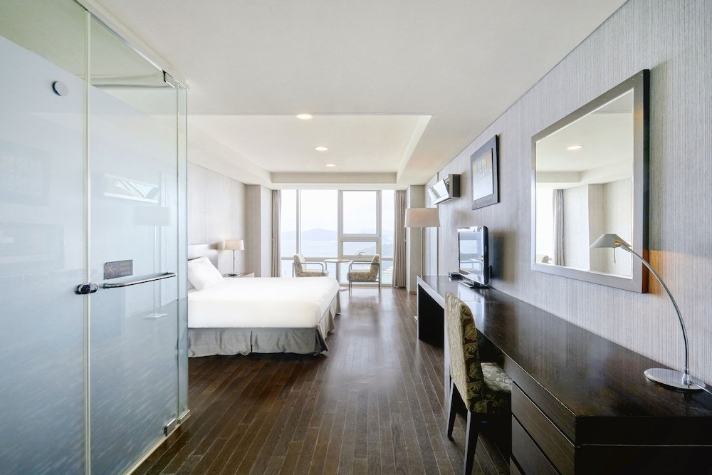 Фото Seacloud Hotel