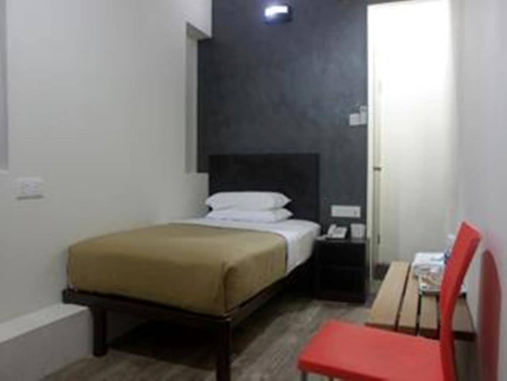 Фото Oyo 728 Tai Pan Hotel