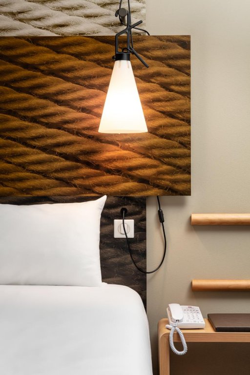 Фото Ibis Poznan Centrum